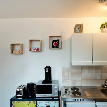 Ferienwohnung Le Castille Centre Gare Wifi Et Parking Gratuit Amiens Exterior foto
